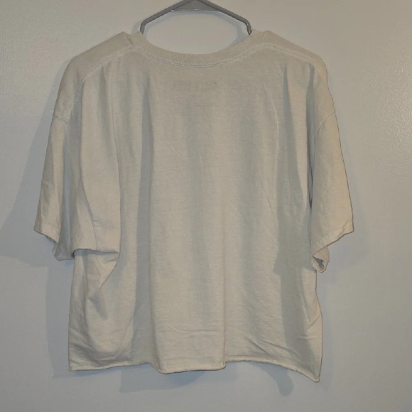 Guns N' Roses Rose Graphic Tee - Crop Top- Off-White - Picture 3 of 4